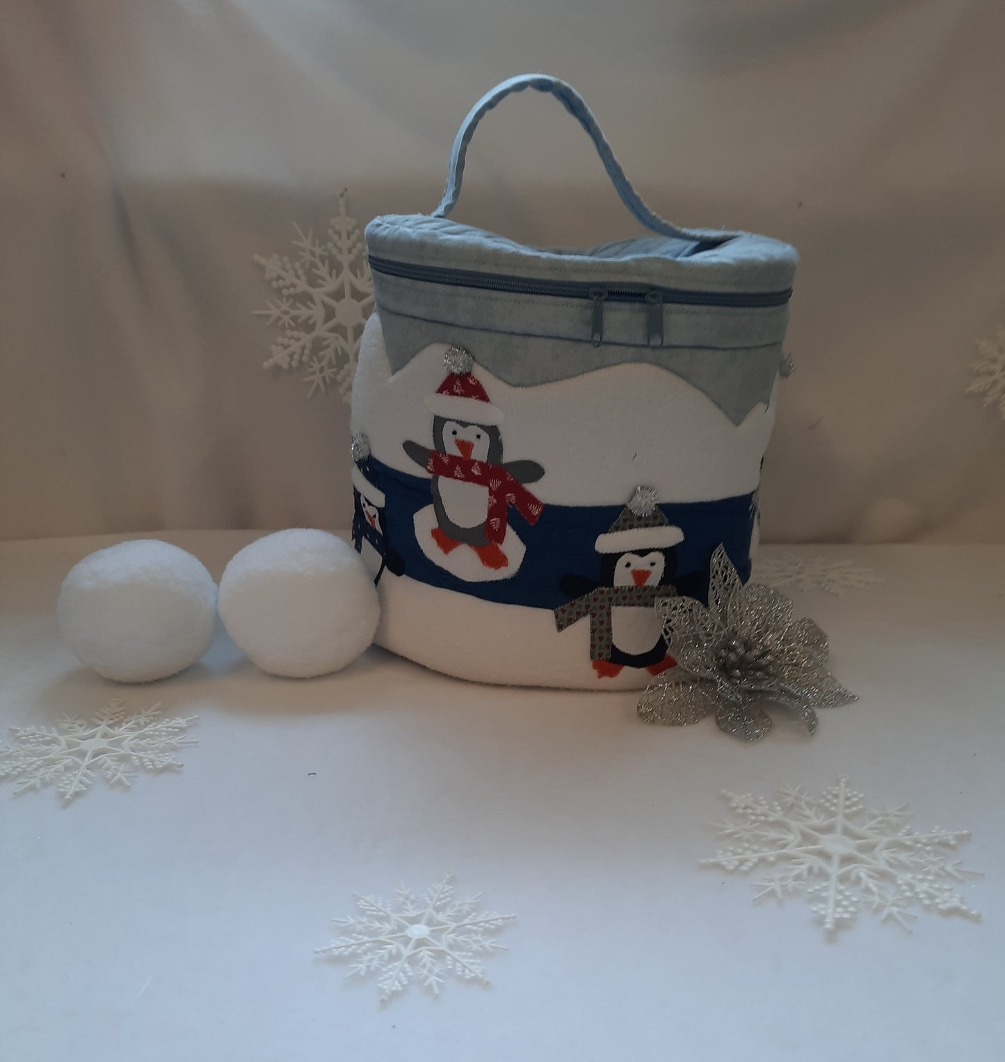 Penguin Zipper Basket Kit