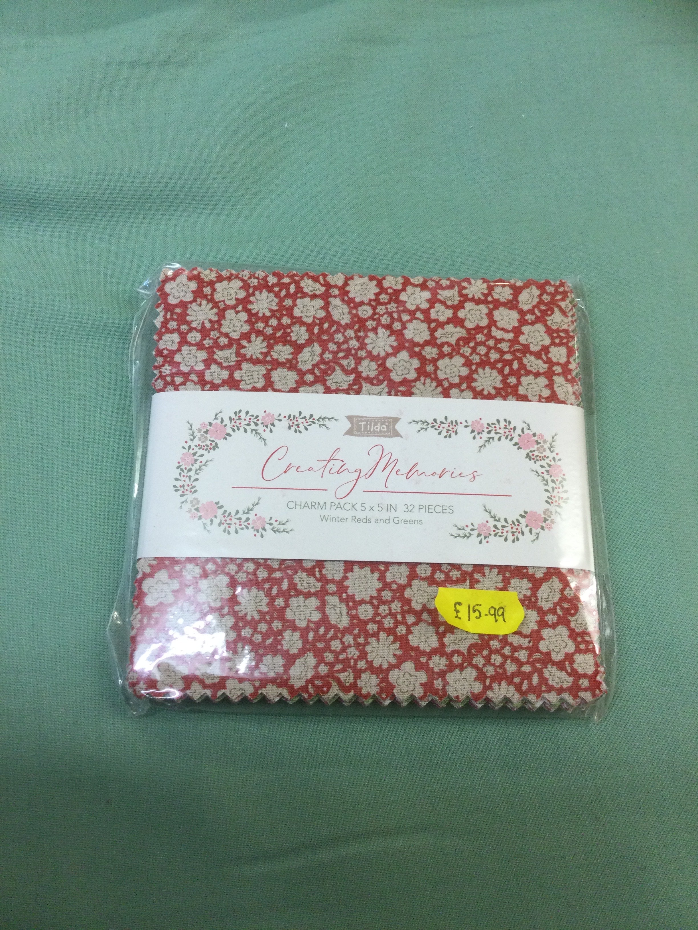 Tilda Charm Pack - Creating Memories winter Collection