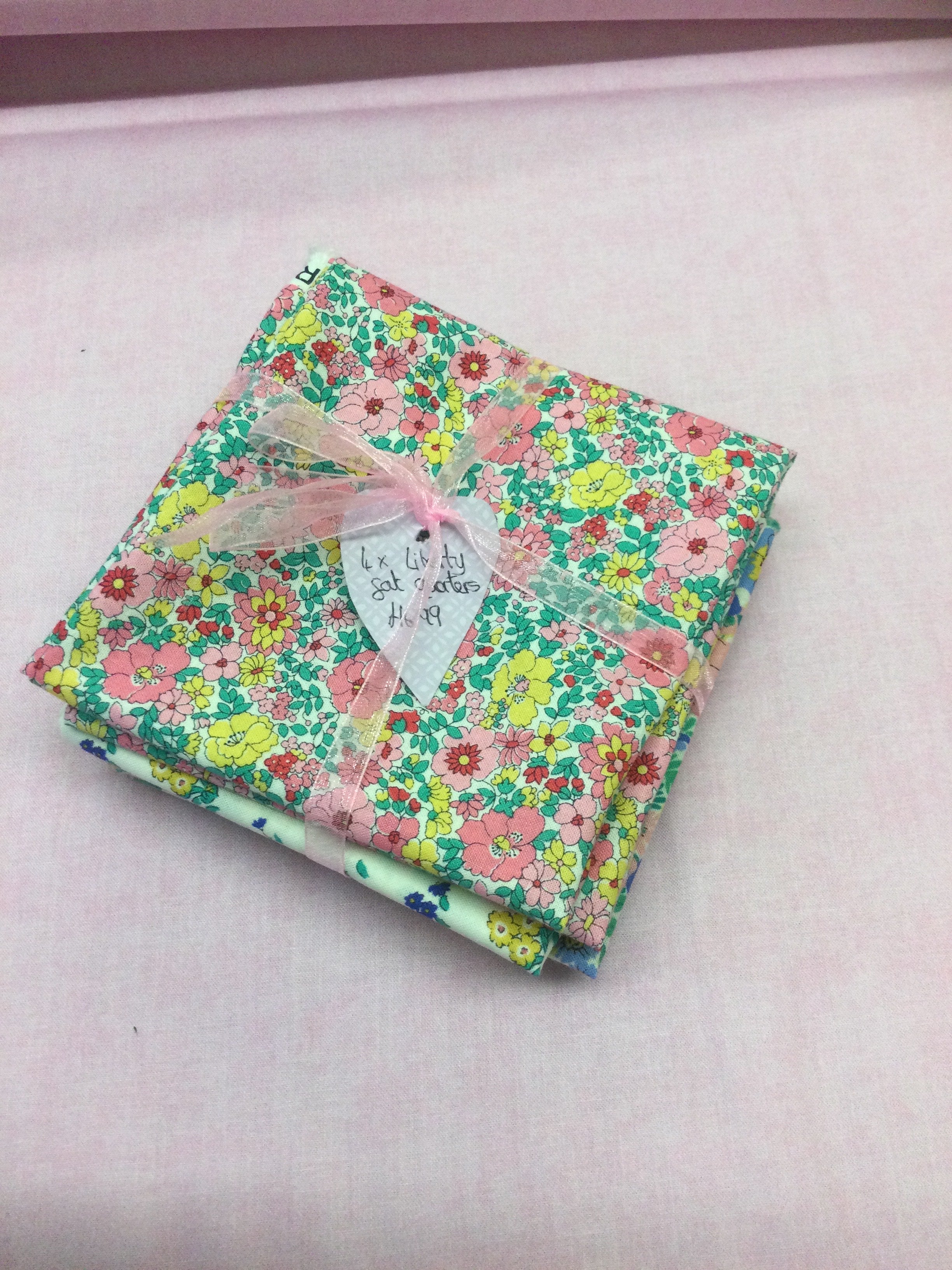 Liberty Fat quarter bundle- Pink