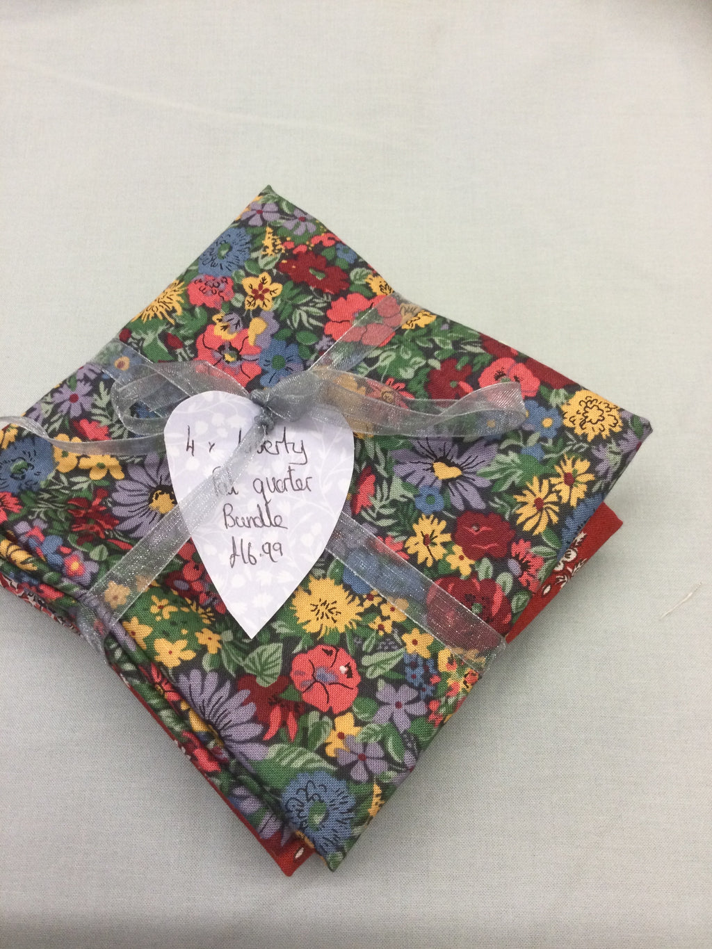 Liberty Fat quarter bundle- Red