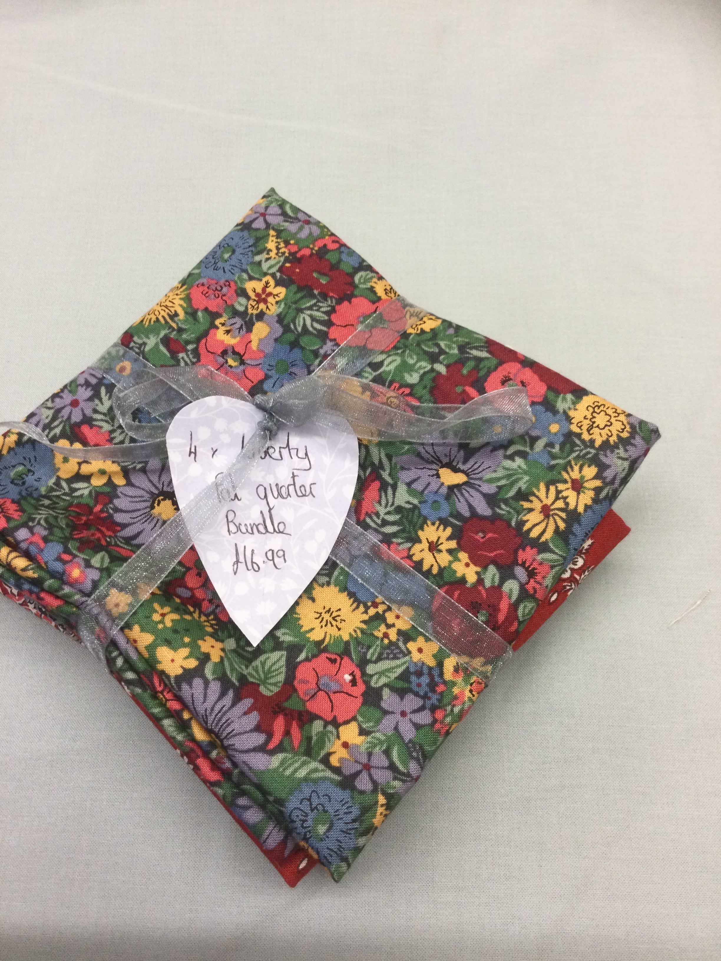 Liberty Fat quarter bundle- Red