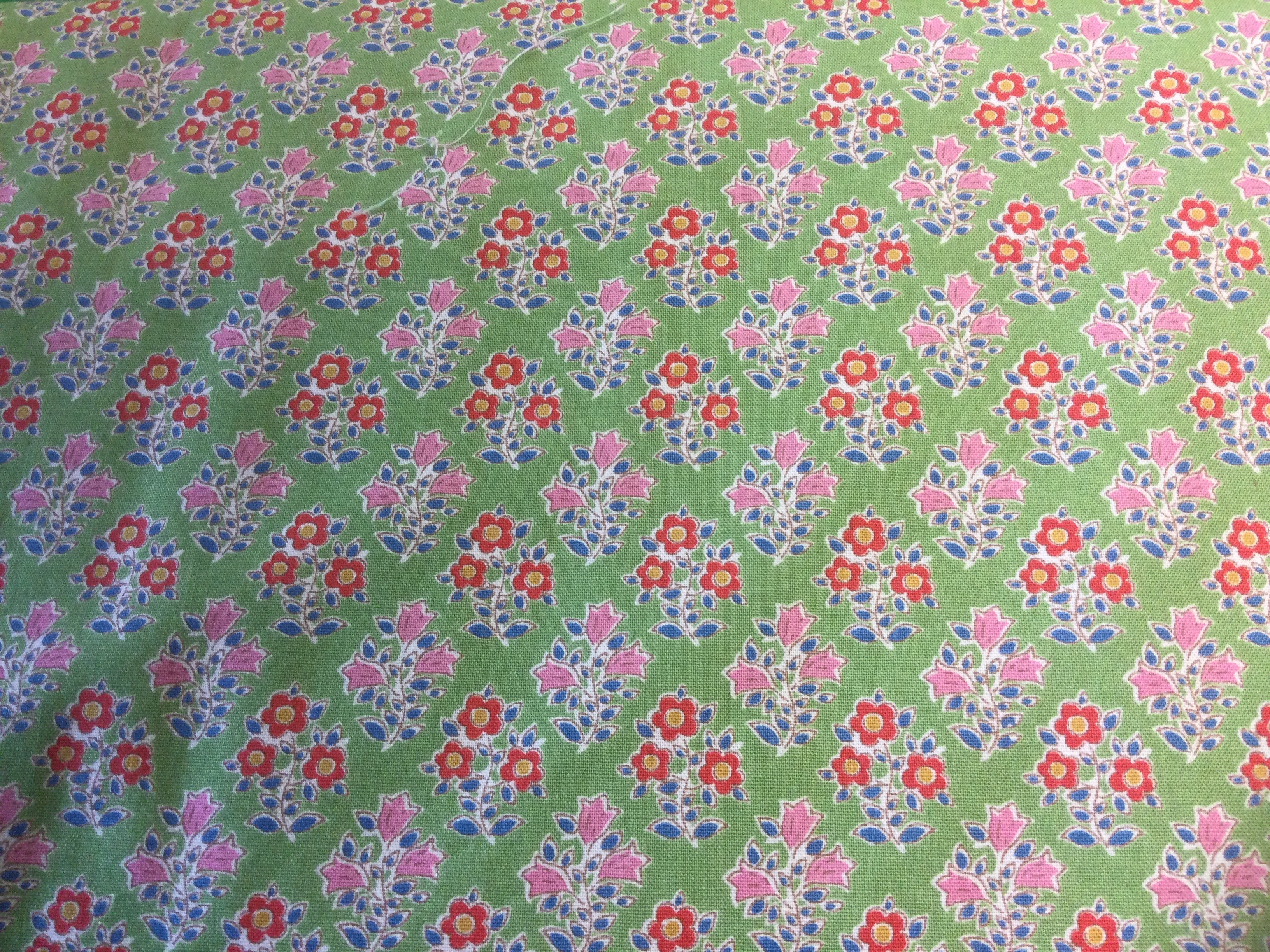 Green Farmhouse Flowers